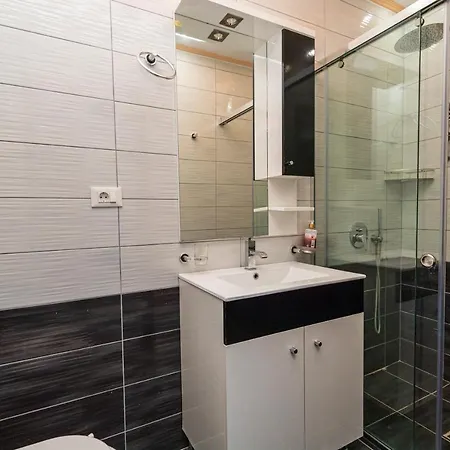 Hotel Joni Center Ksamil