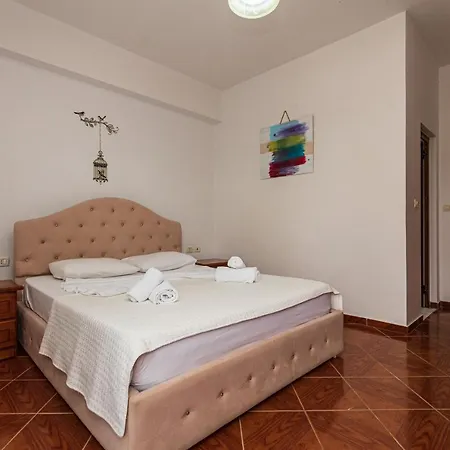 Hotell Hotel Joni Center 3*