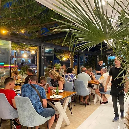 Hotel Joni Center 3* Ksamil